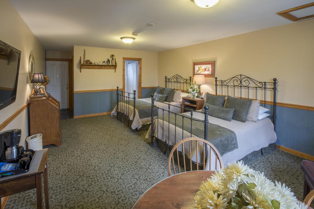 Stroudsmoor Country Inn Stroudsburg Bagian luar foto