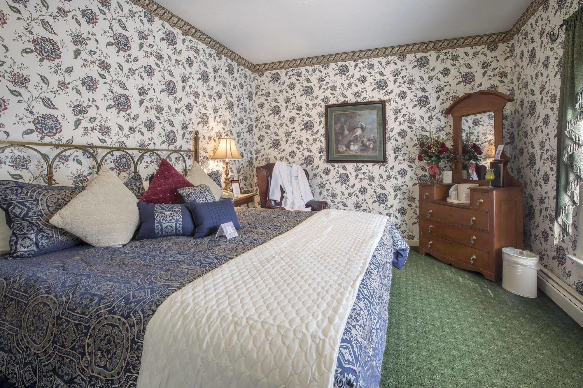 Stroudsmoor Country Inn Stroudsburg Bagian luar foto
